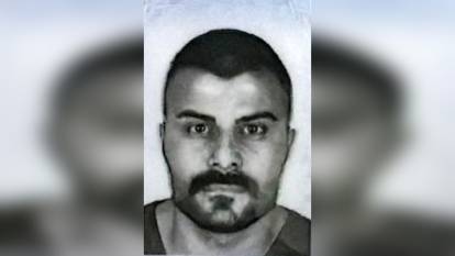 Antalya'da kahvehane cinayetinde sanık amcasını suçladı