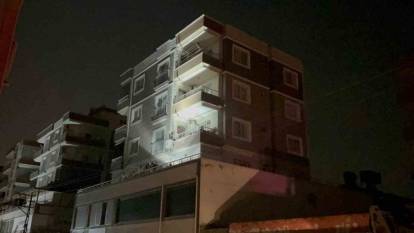 Hatay'da dört katlı binadan düşen 14 yaşındaki çocuk yaralandı