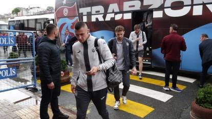 Trabzonspor, Ziraat Türkiye Kupası finali için Gaziantep'e gitti