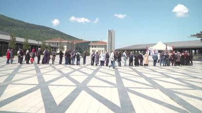 Osmangazi Belediyesi'nden Dünya Çiftçiler Günü'nde vatandaşlara fide desteği