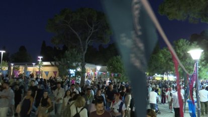 İzmir, sanatıyla büyülüyor; Başkan Tugay'dan övgü dolu sözler