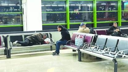 Yoksulluk başkentin göbeğinde: Meclis'in yanında terminal hayatı