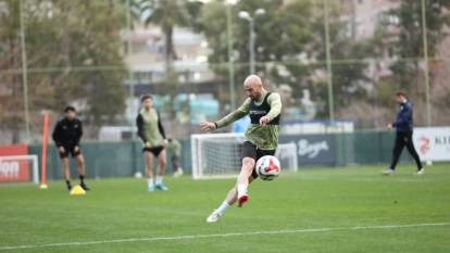Alanyaspor, Beşiktaş Deplasmanı Öncesi Hazırlıklara Başladı