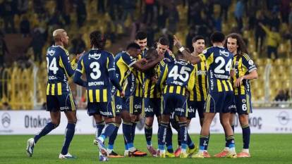 Fenerbahçe, Gaziantep FK'yı 4-1 Mağlup Ederek Puanını 60'a Yükseltti