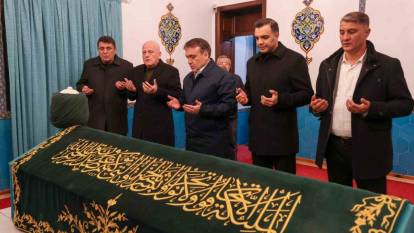 700 Yıllık Geleneğe Vali Sözer'den Destek: Kadir Pilavı Buluşması