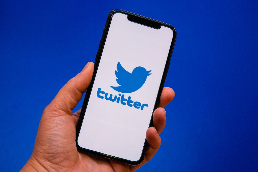 twitter-blue-subscription-test-run-is-reportedly-live-and-costs.jpg