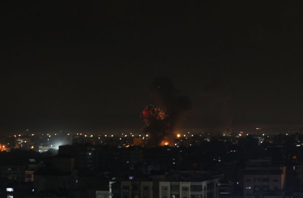 aa-20231008-32340046-32340044-israel-launches-new-airstrikes-in-gaza-amid-hamas-attack.jpg