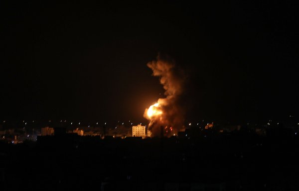 aa-20231008-32340046-32340045-israel-launches-new-airstrikes-in-gaza-amid-hamas-attack.jpg