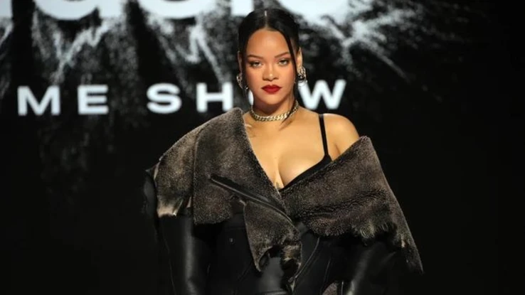 rihanna-is-reportedly-preparing-a-strong-comeback.webp