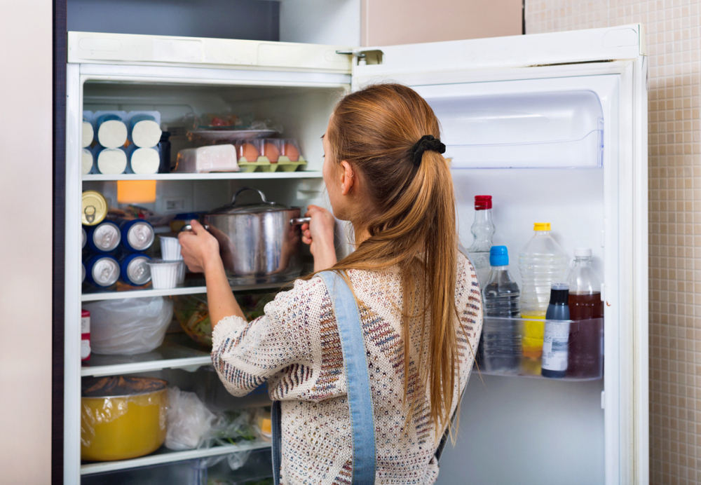 how-to-organize-a-fridge.jpg