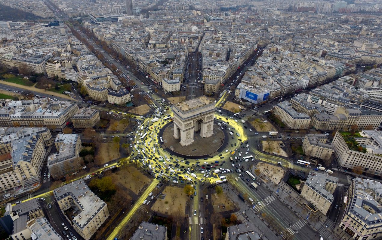 paris-climate-protest-arc-ap-img-e1517749955725.jpg
