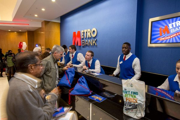 metro-bank-001.jpg