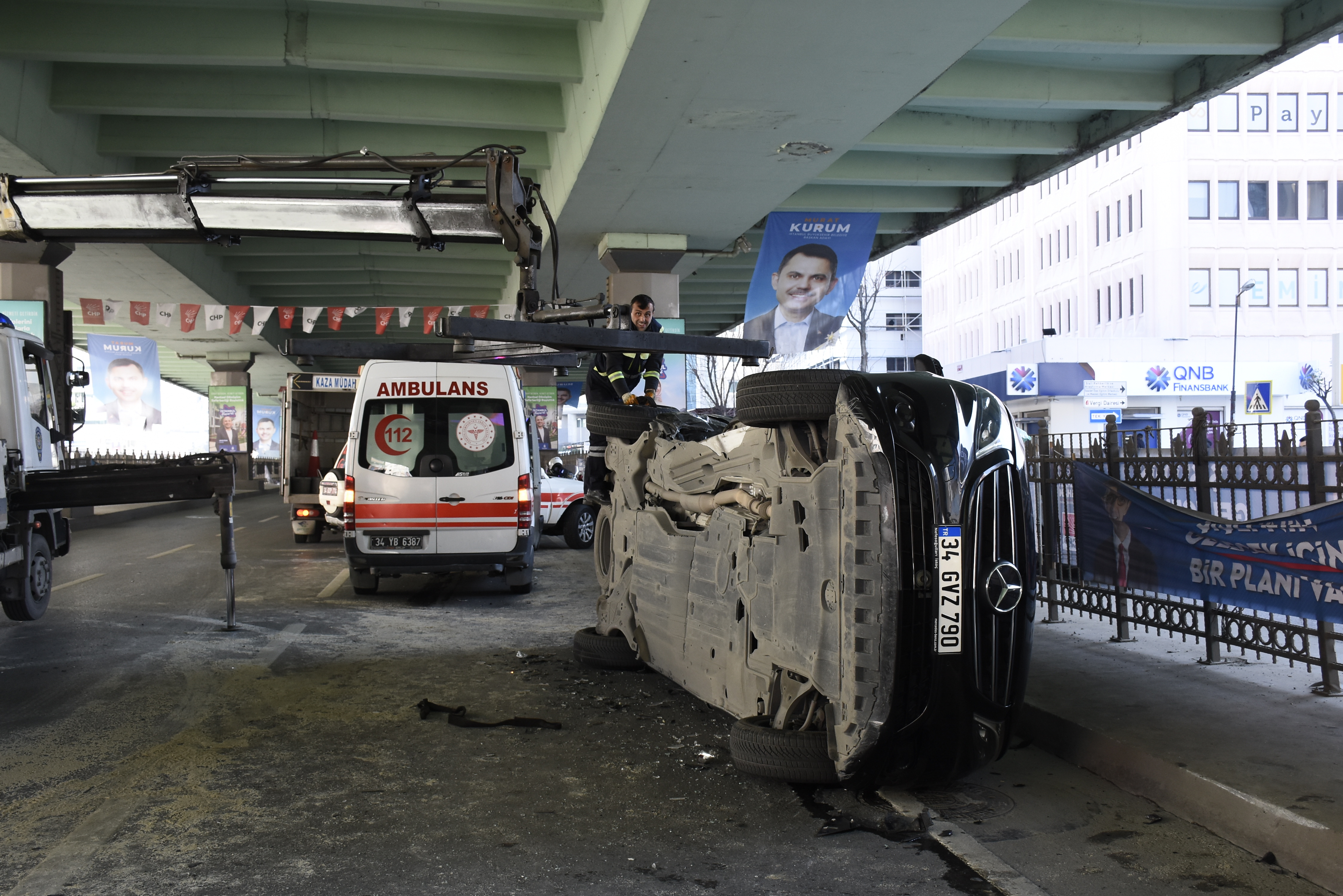 istanbul-sislide-ambulansla-minibus-c-27639-2.jpg