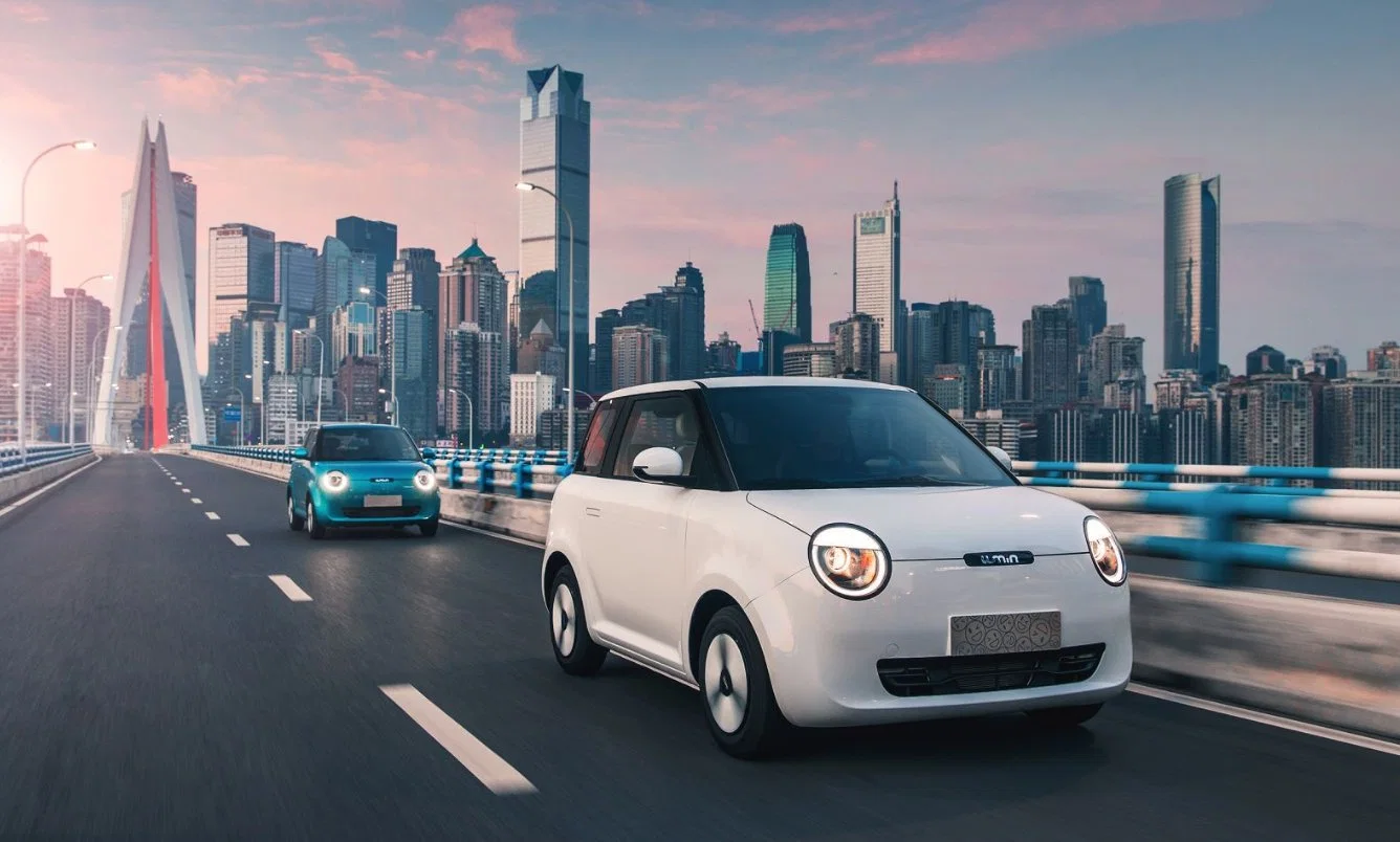 2023-hot-sales-of-changan-lumins-waxy-corn-mini-four-wheel-mobility-scooter-elderly-electric-car-affordable-adult-vehicle-ev-car.webp