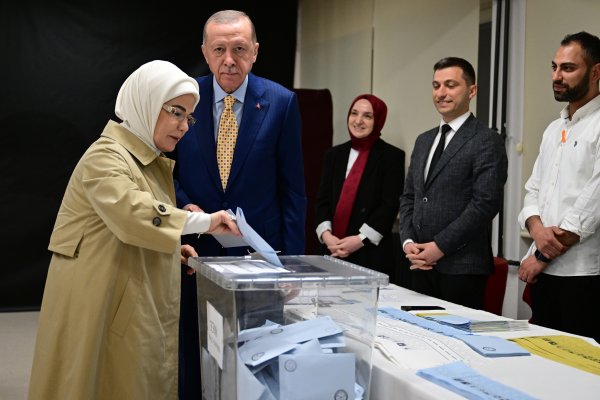 aa-20240331-34144330-34144329-turkish-president-recep-tayyip-erdogan-votes-in-istanbul.jpg