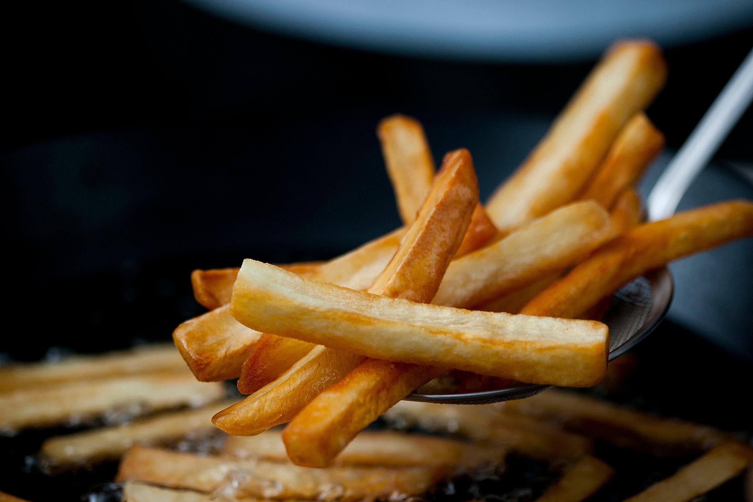 secret-making-crispy-french-fries-home.jpg