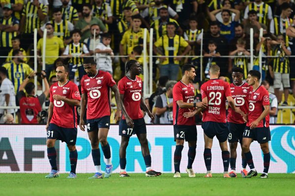 aa-20240813-35395435-35395434-fenerbahce-lille.jpg