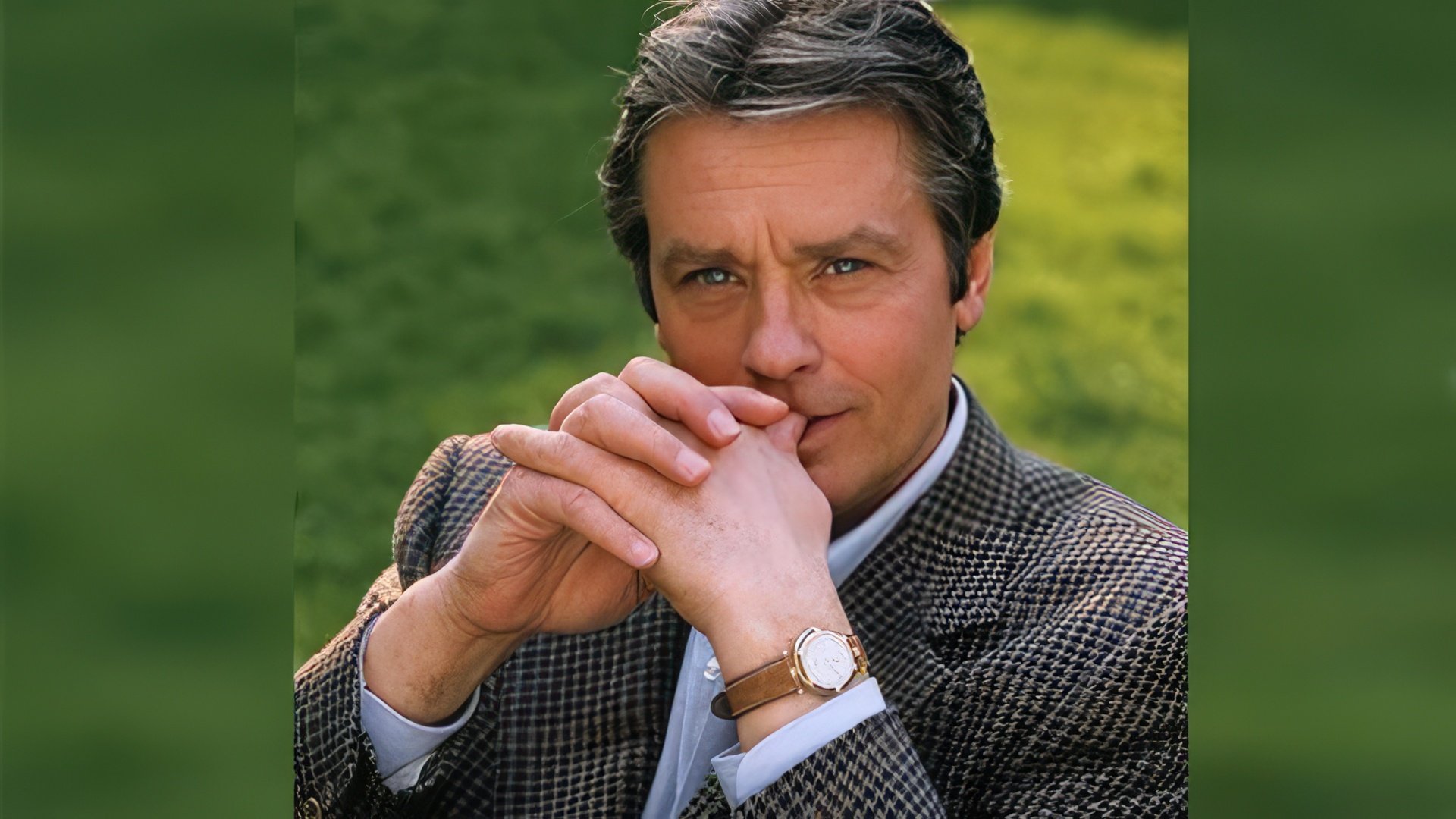 in-the-photo-alain-delon-alain-delon-31.jpg