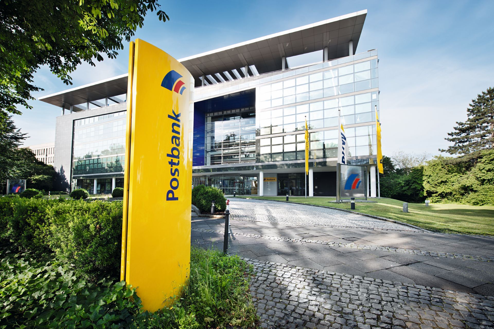 postbank-image-v2.jpg