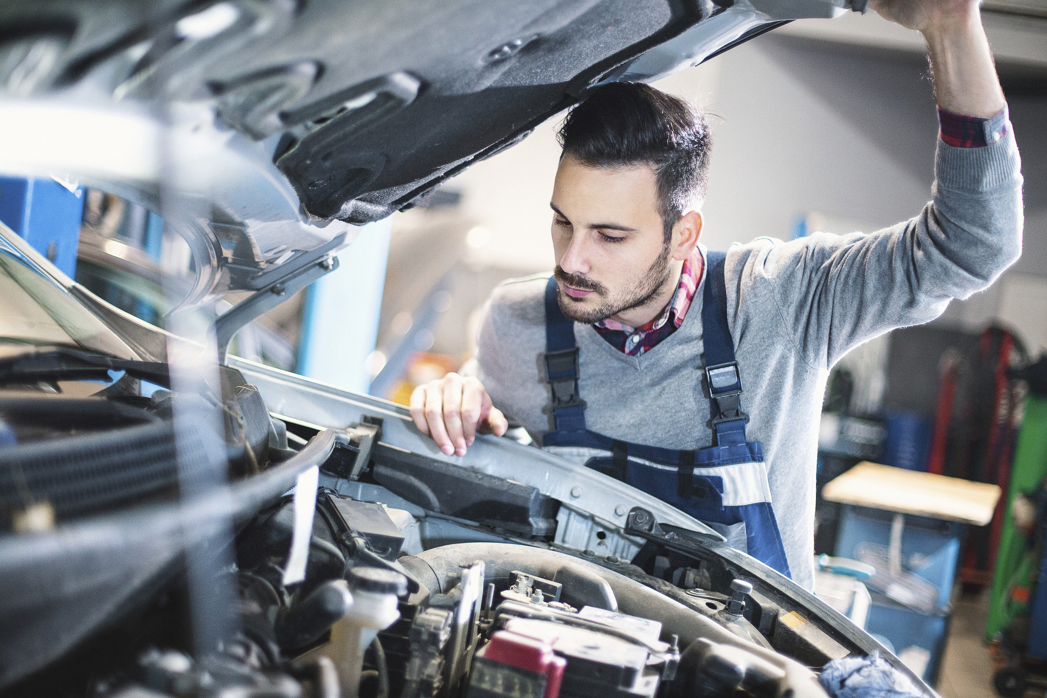 auto-mechanic-repair-tools.jpg