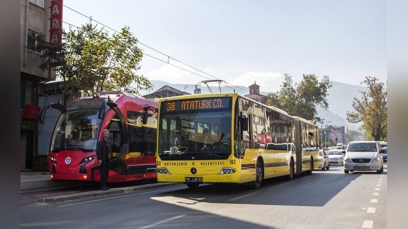 aw381953-01.jpg
