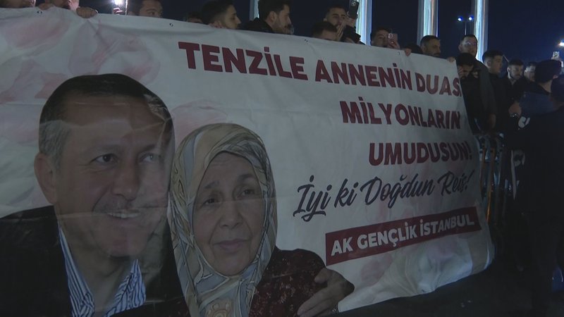 istanbul-ak-parti-istanbul-il-genclik-586122-173474.jpg