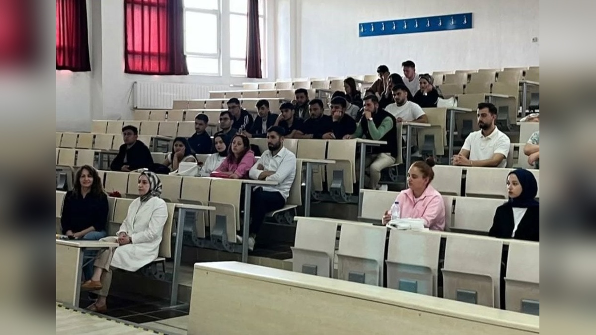 534233-2.jpg