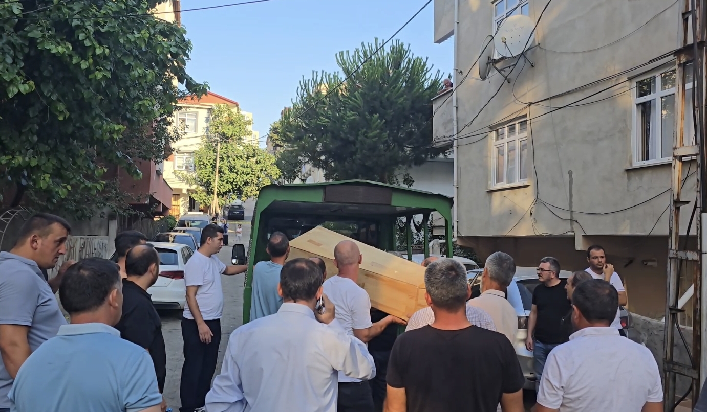 istanbul-sancaktepede-tartistigi-anne-837255-248143.jpg
